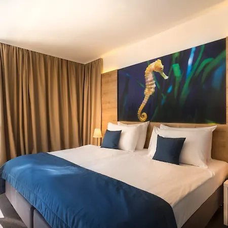 Отель Remisens Epidaurus 3*