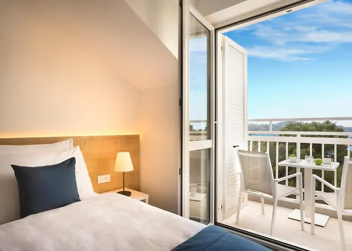 Отель Remisens Epidaurus 3*